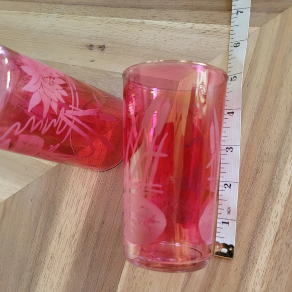 Vintage Cranberry Red Water Lily Marsh Cattail etched glass drinking tumblers x2 - Picture 7 of 7
